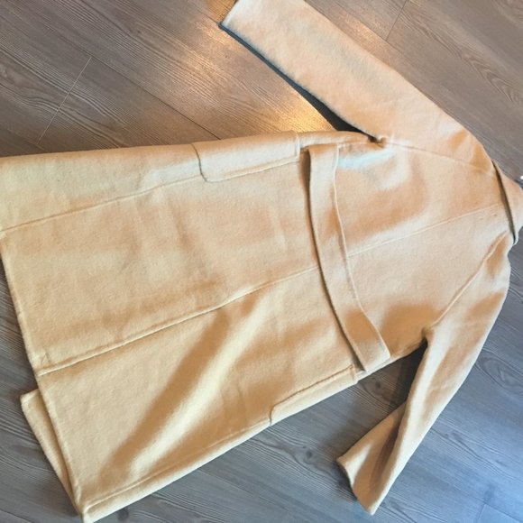 NWT Cream Wool Blend Coat with Eggshell buttons - Picture 3 of 4